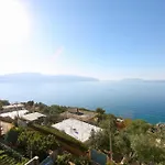 Villa Meminaj *