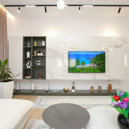 Villa Meminaj Vlorë